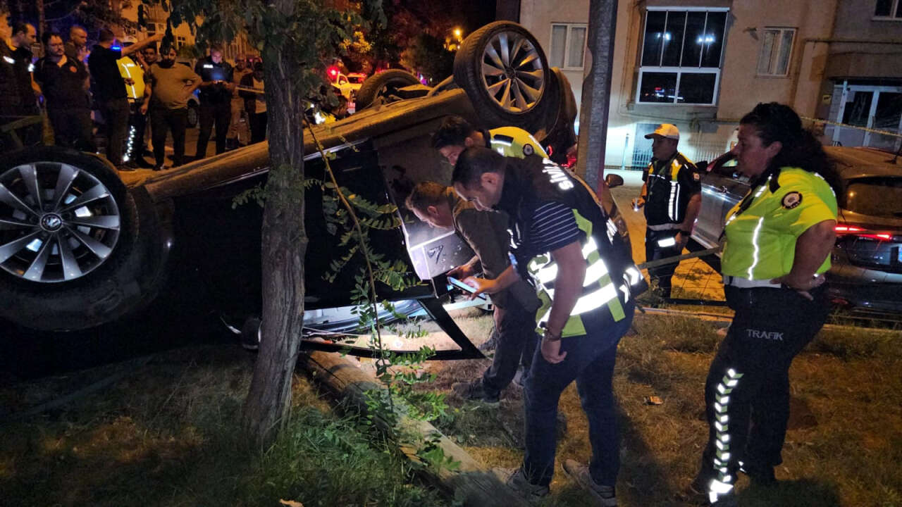 Kazada parmağı koptu! Dakikalarca arandı, bulunamadı 11